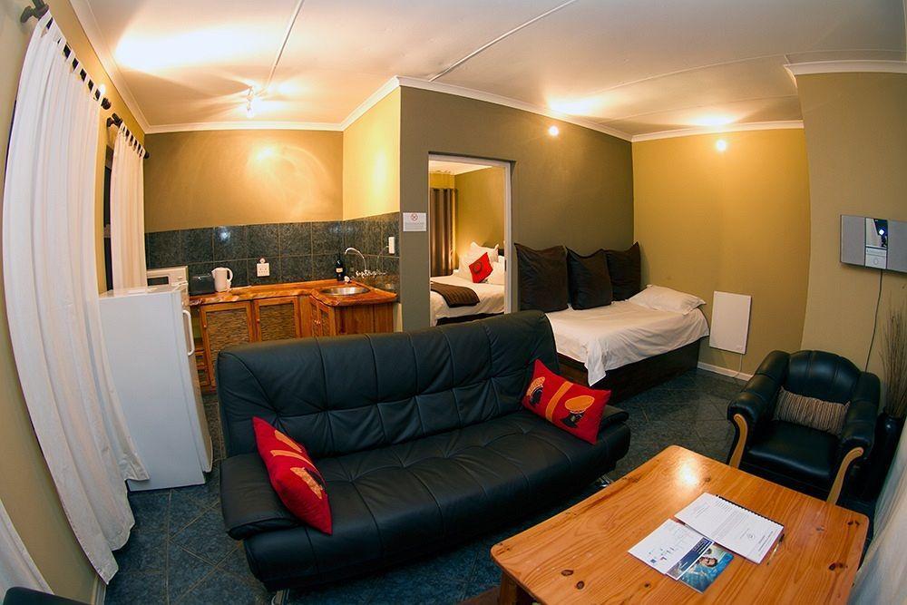 The Roundhouse Guesthouse De Kelders Buitenkant foto
