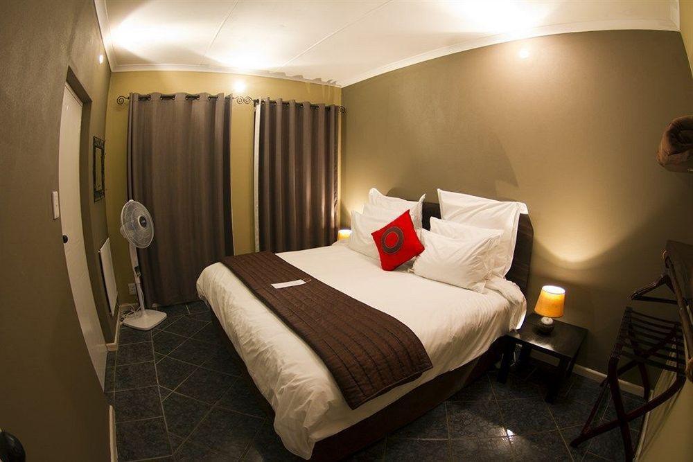 The Roundhouse Guesthouse De Kelders Buitenkant foto