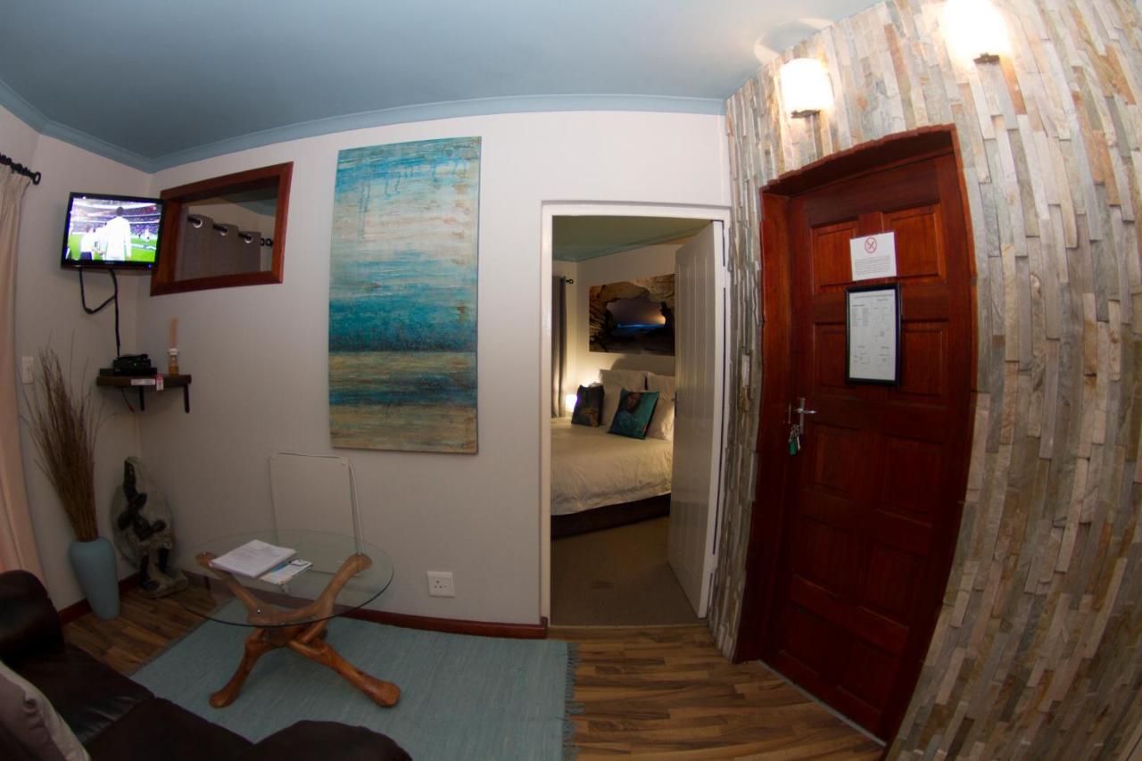 The Roundhouse Guesthouse De Kelders Buitenkant foto